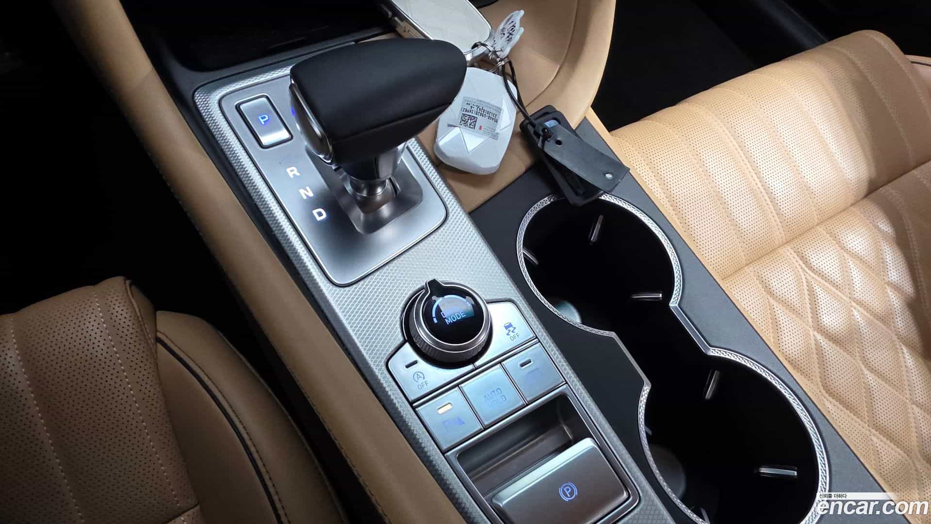 G70 Genesis 2024.0-INNER-009