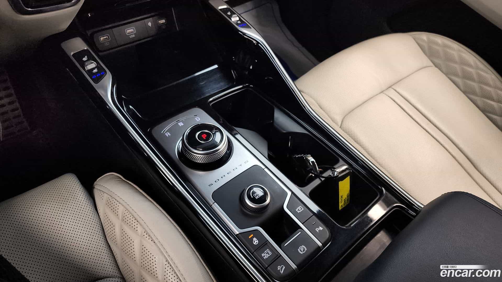 Sorento Kia 2021.1-INNER-009
