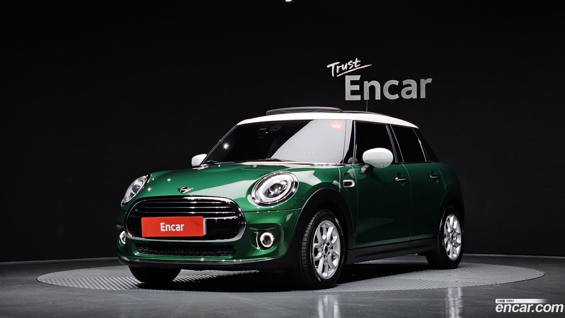 Main__Slider__Photo:Cooper Mini 2021.3-0