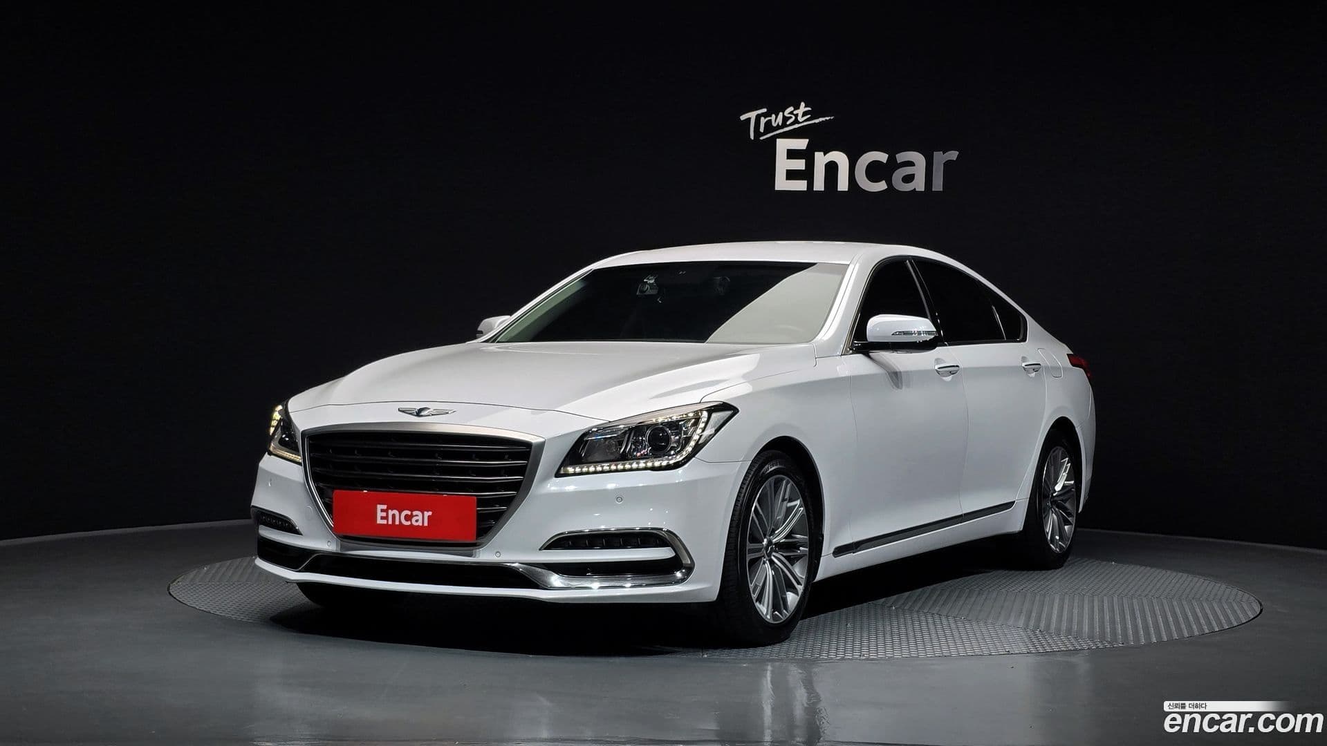 Main__Slider__Photo:G80 Genesis 2016.10-0