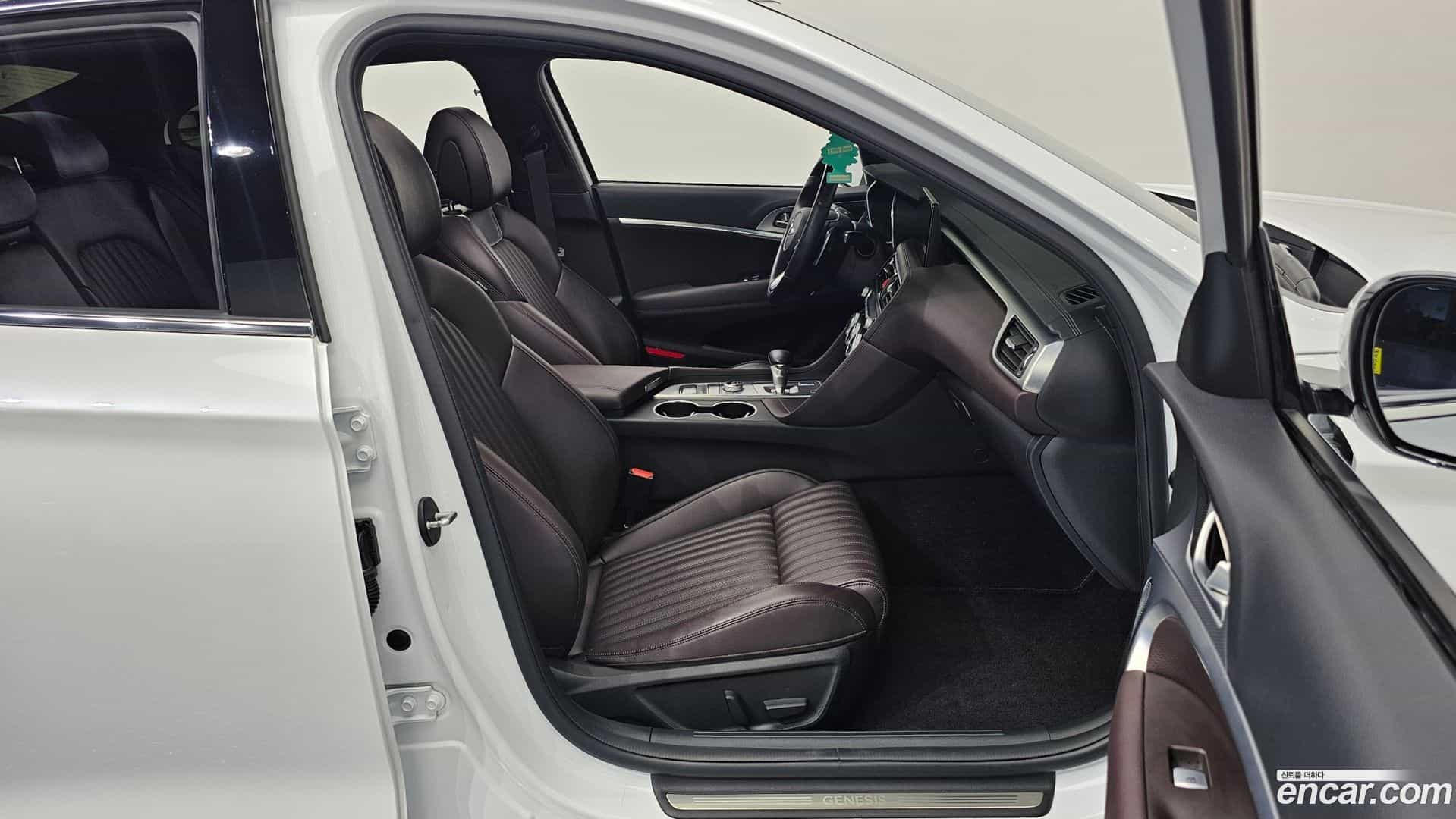 G70 Genesis 2021.5-INNER-010