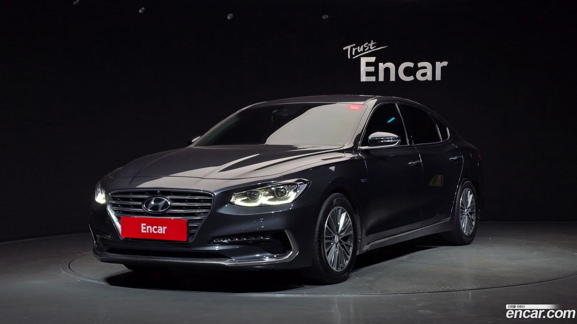 Main__Slider__Photo:Grandeur Hyundai 2019.0-0