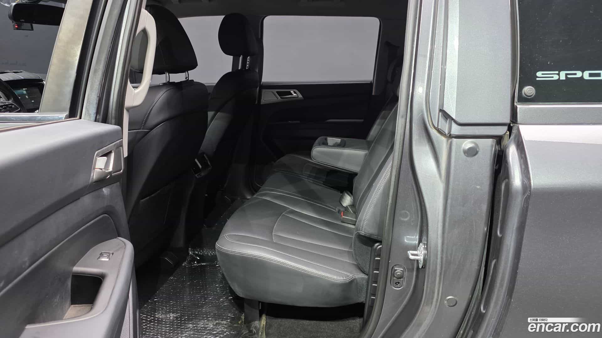 Rexton KG Mobility 2019.1-OPTION-016