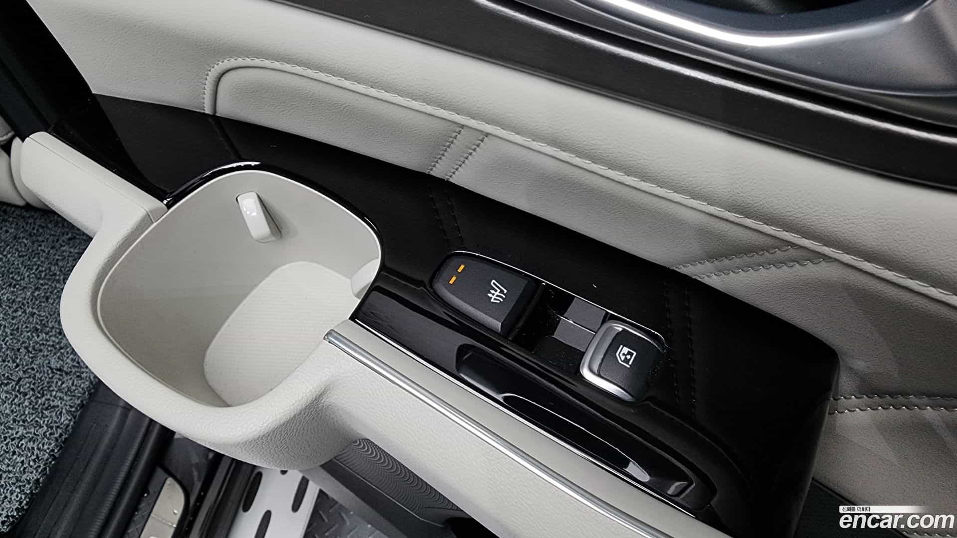 Sorento Kia 2021.8-OPTION-023