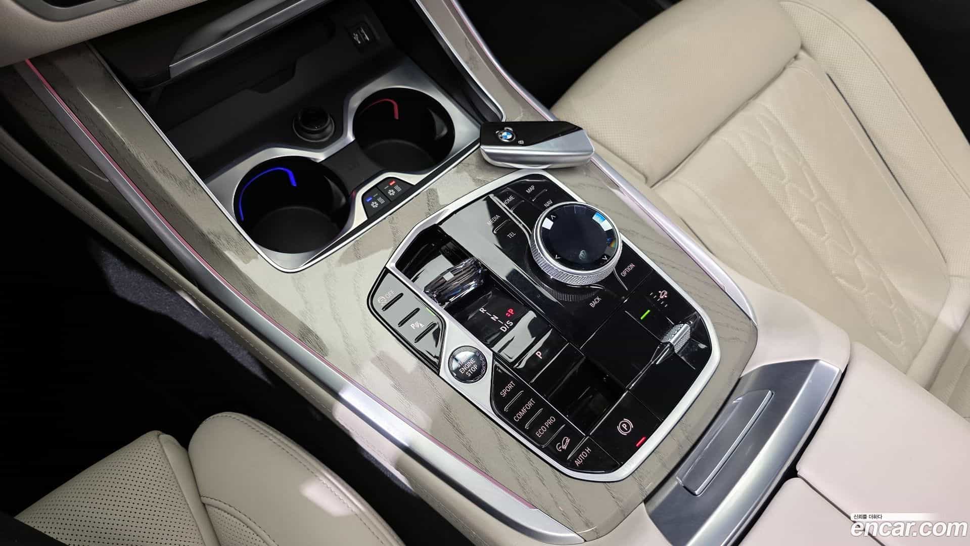 X7 BMW 2023.2-INNER-009
