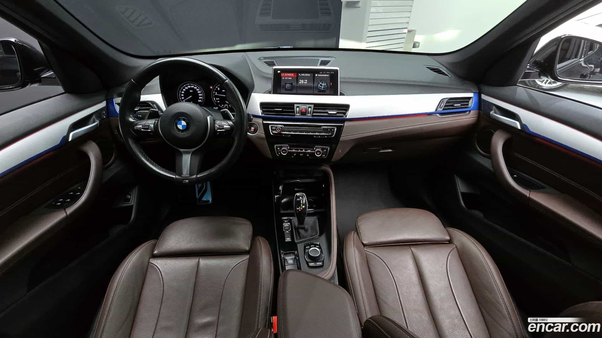 X1 BMW 2021.0-INNER-007