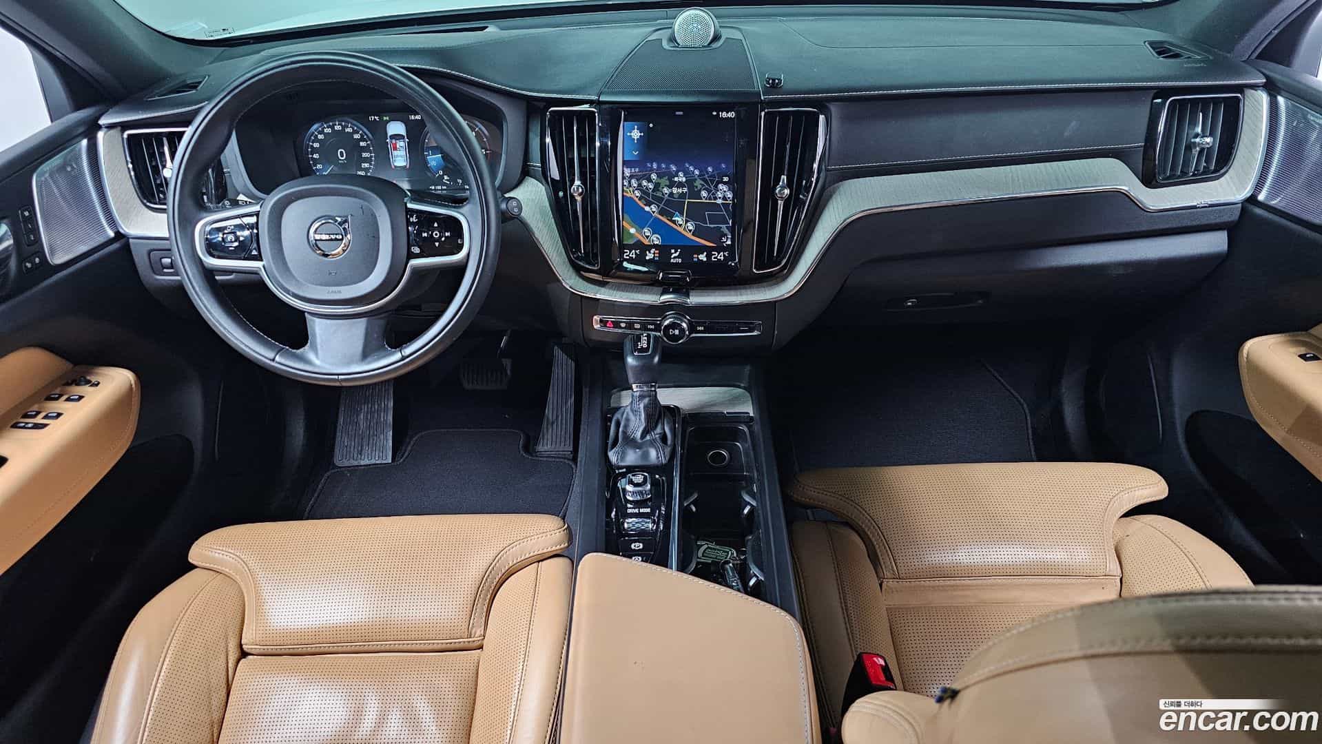 XC60 Volvo 2018.9-INNER-007