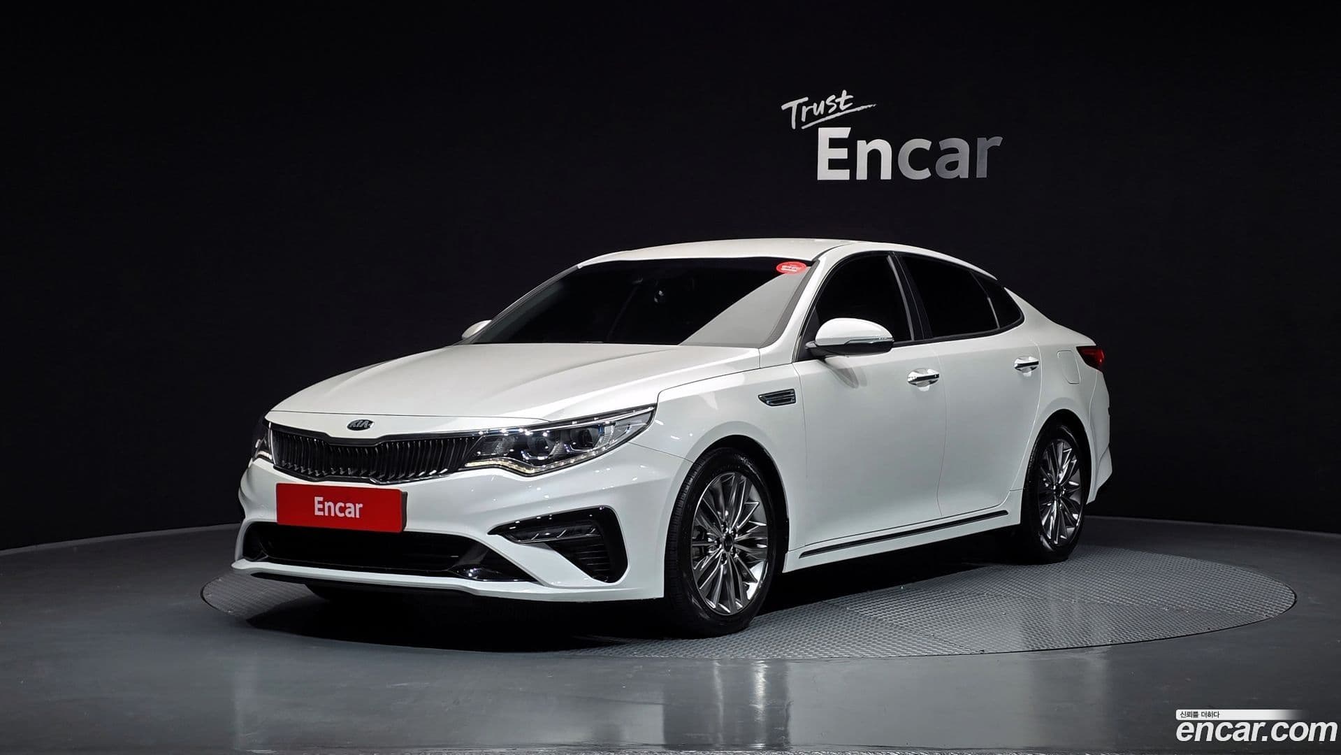 Main__Slider__Photo:K5 Kia 2019.7-0