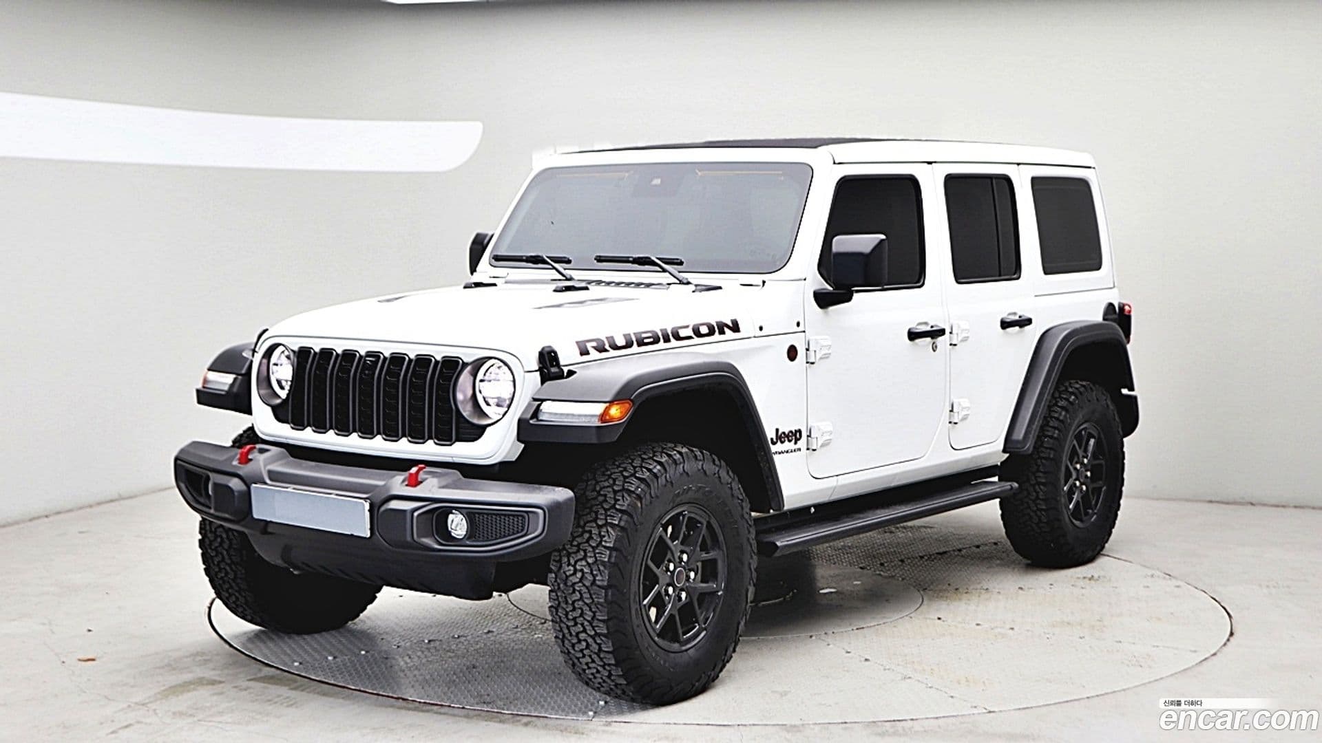 Main__Slider__Photo:Wrangler Jeep 2024.3-0