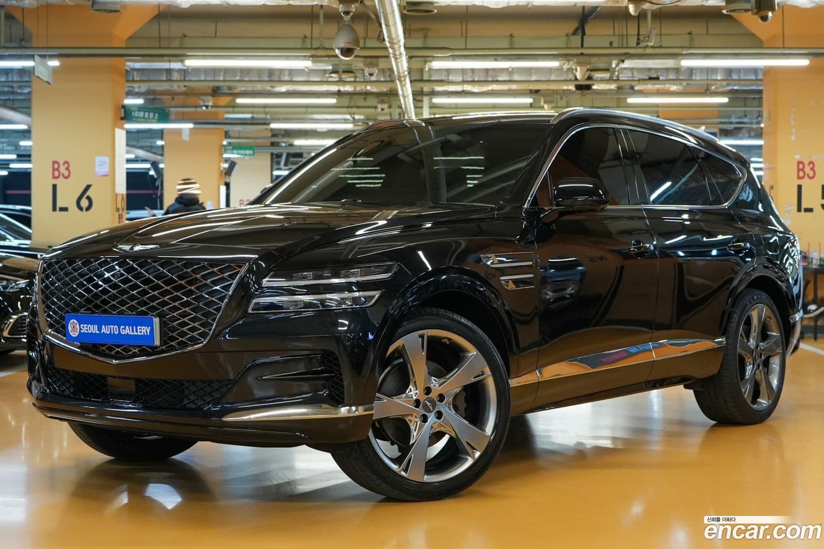 Main__Slider__Photo:GV80 Genesis 2021.6-0
