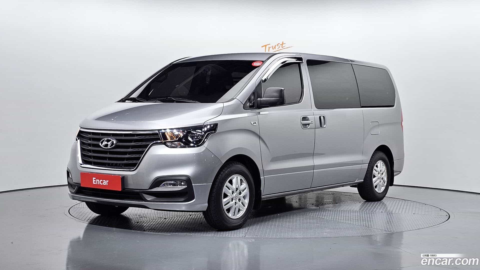 Starex Hyundai 2018.1-OUTER-001