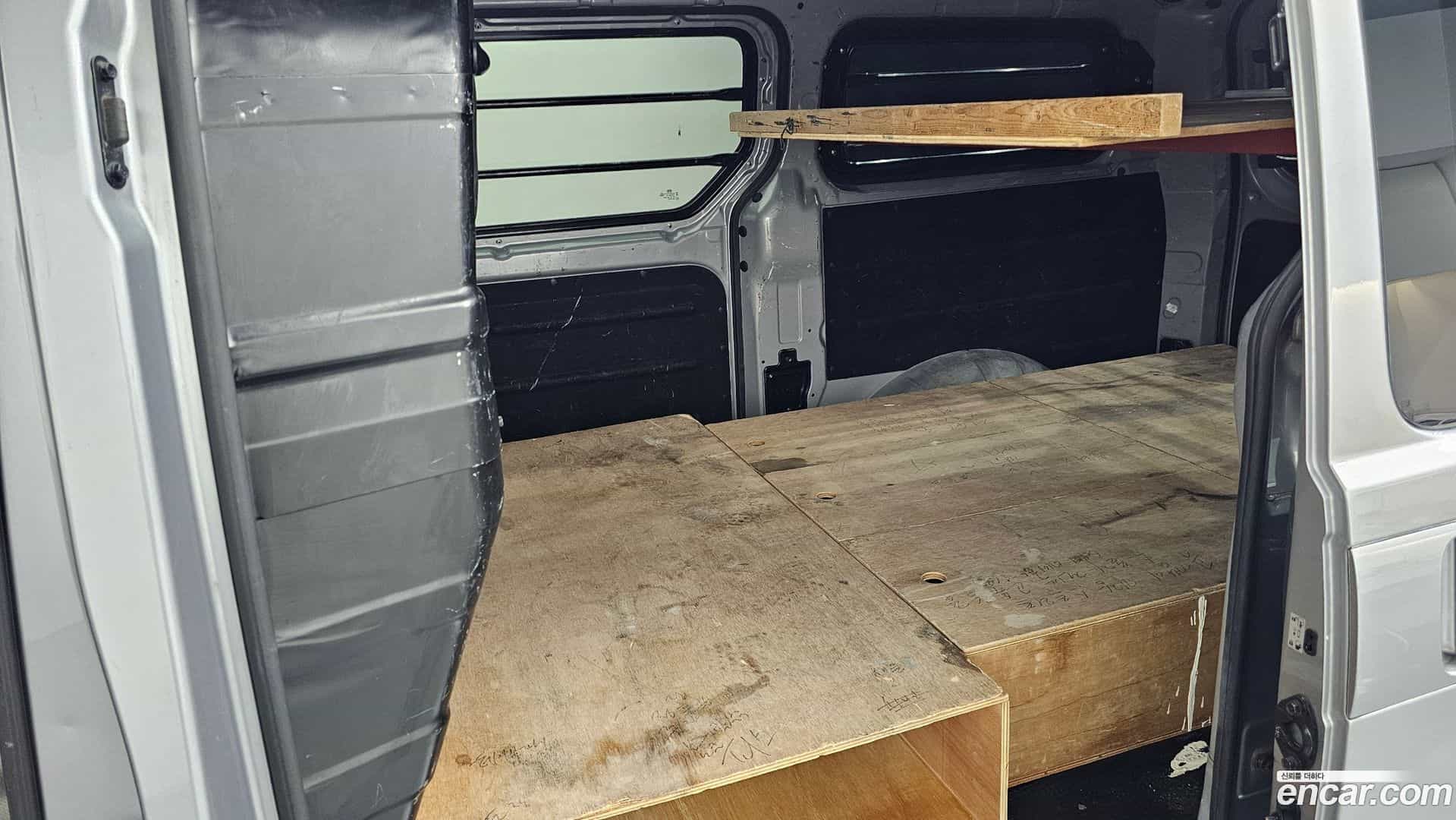 Starex Hyundai 2018.1-OPTION-016