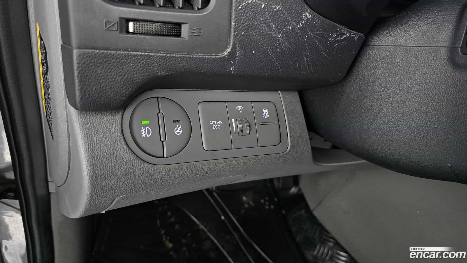 Starex Hyundai 2018.1-OPTION-020