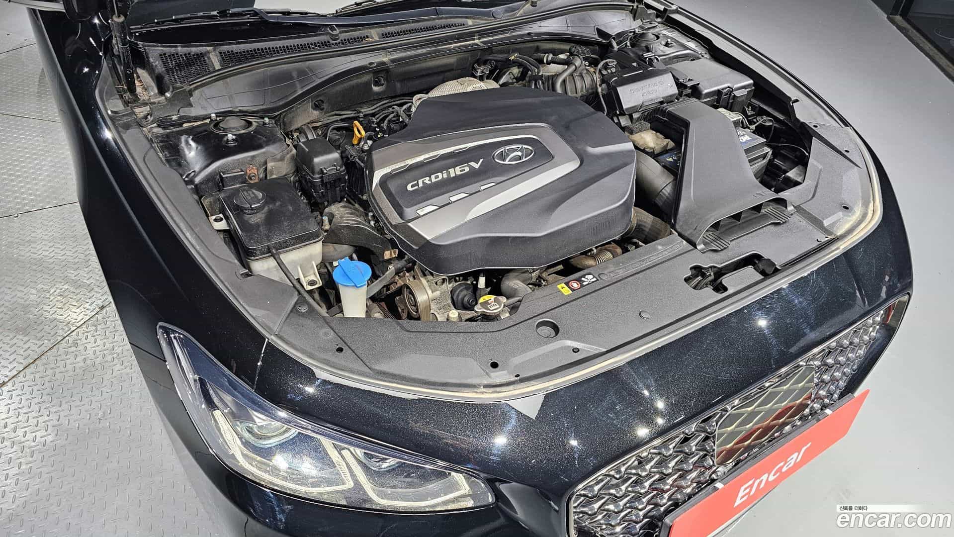 Grandeur Hyundai 2018.1-INNER-006