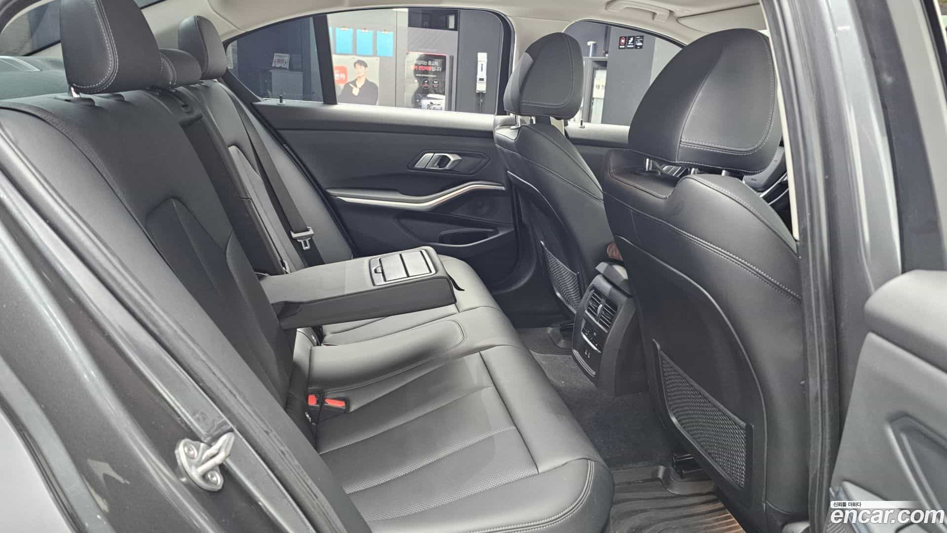 3-Series BMW 2022.1-OPTION-016