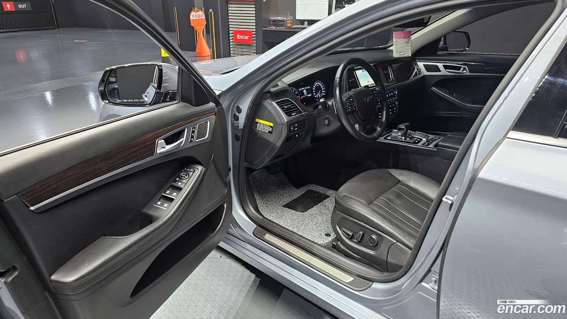 G80 Genesis 2017.1-OPTION-015