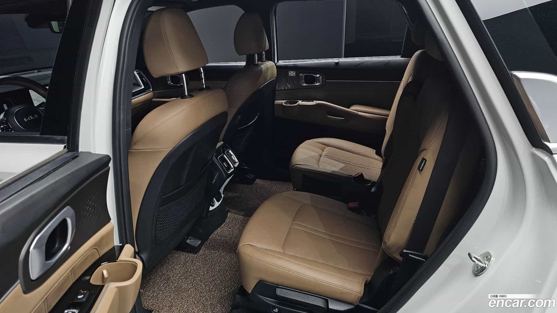 Sorento Kia 2023.9-OPTION-016