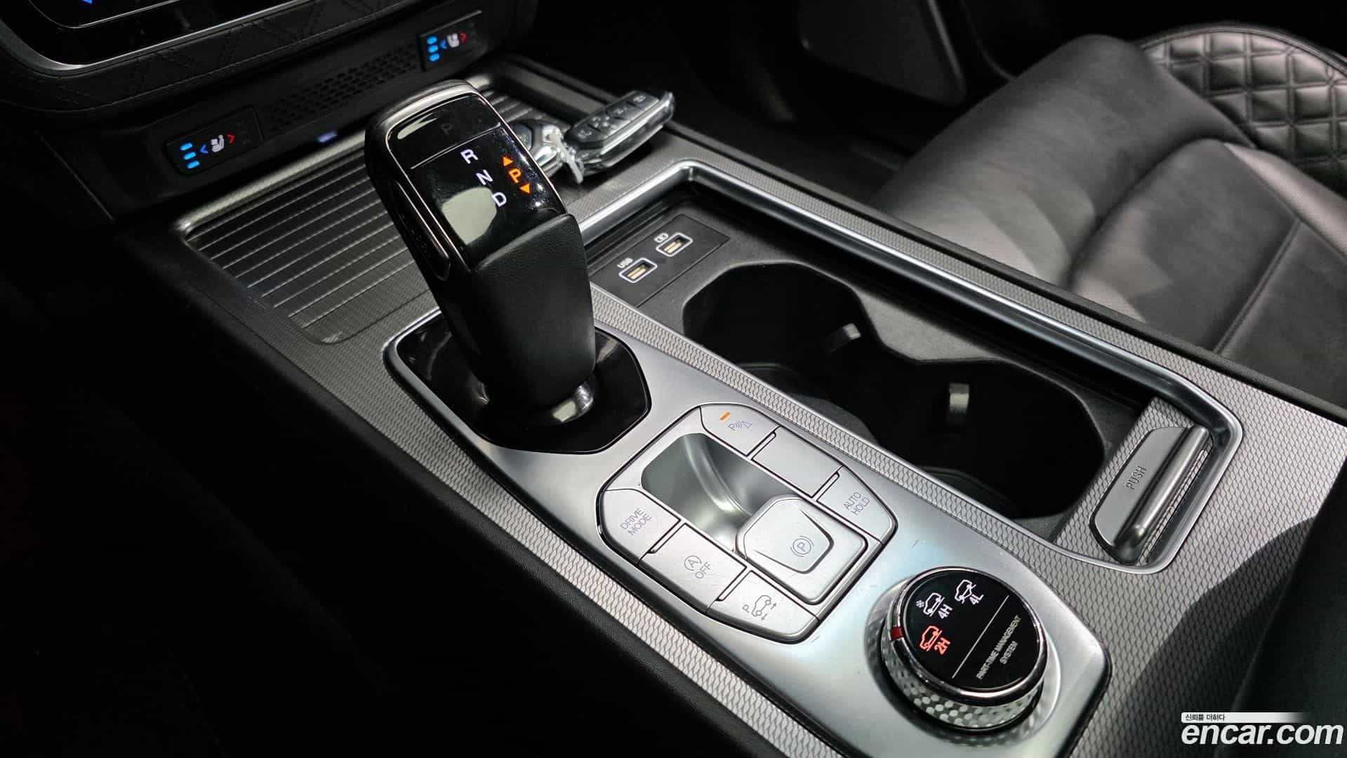 Rexton KG Mobility 2021.3-INNER-009