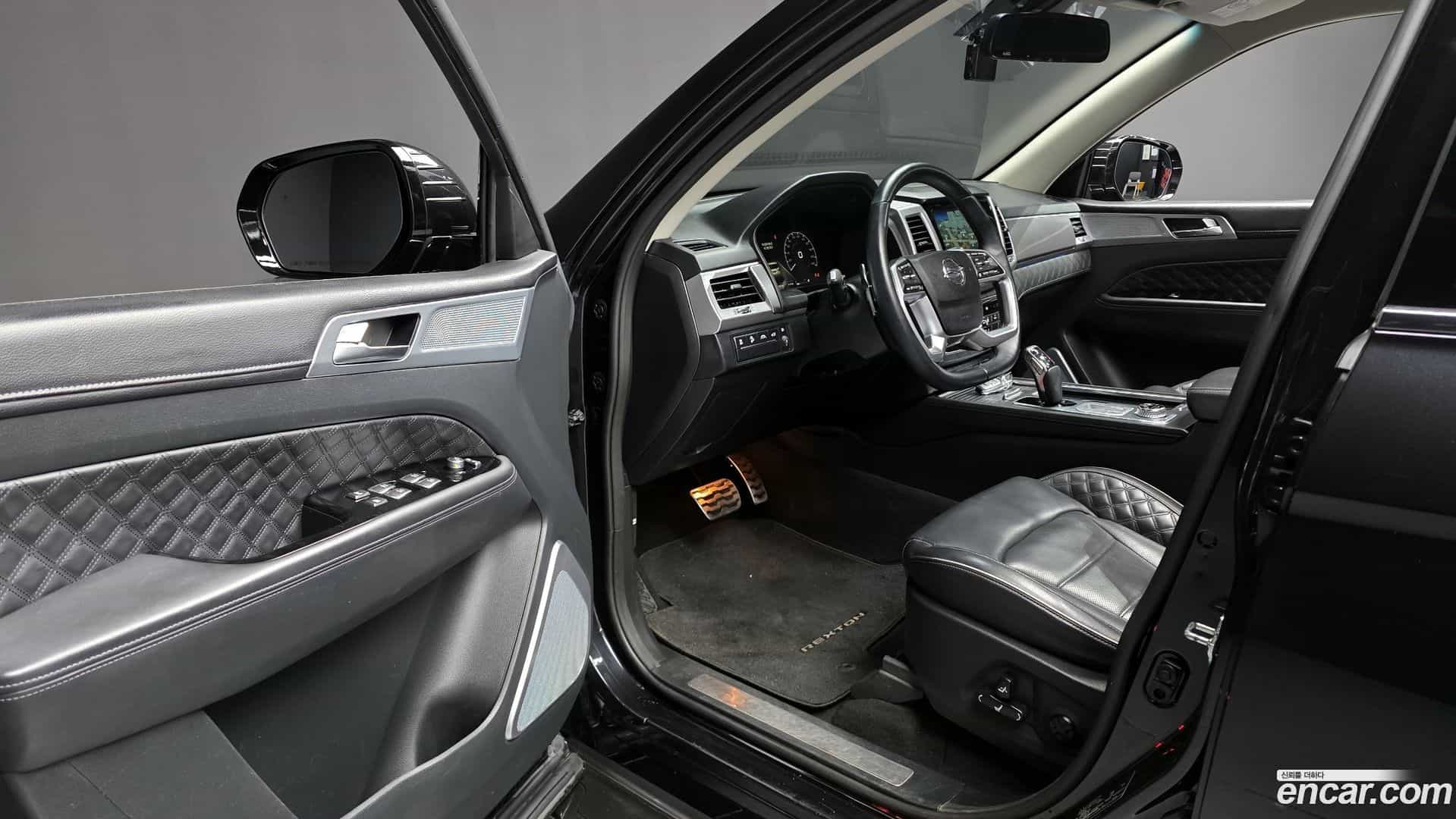Rexton KG Mobility 2021.3-INNER-010