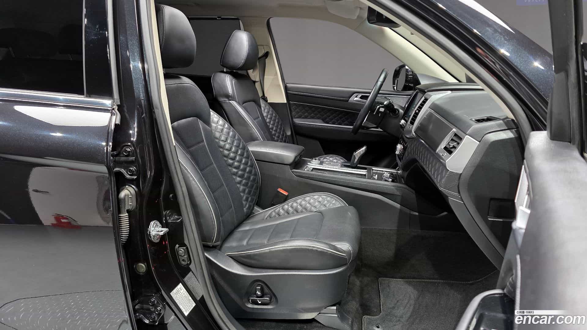 Rexton KG Mobility 2021.3-OPTION-015