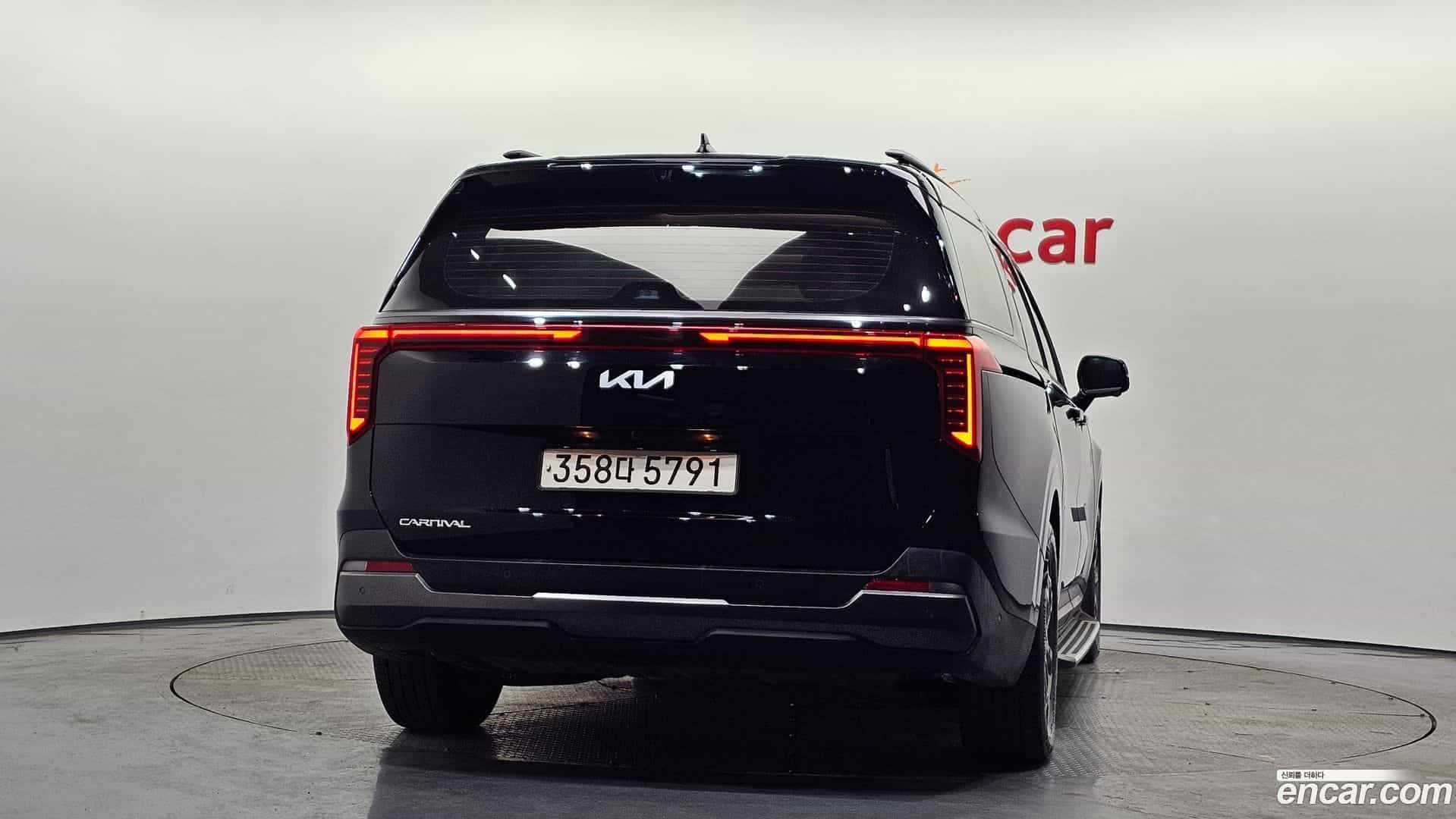 Canival Kia 2023.11-OUTER-004