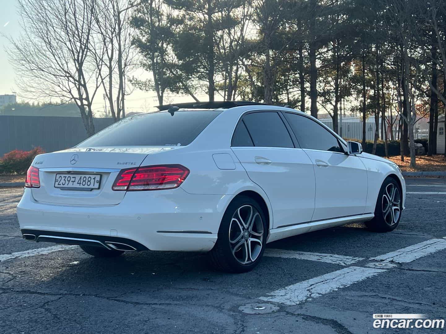 E-Class Mercedes-Benz 2015.8-INNER-006