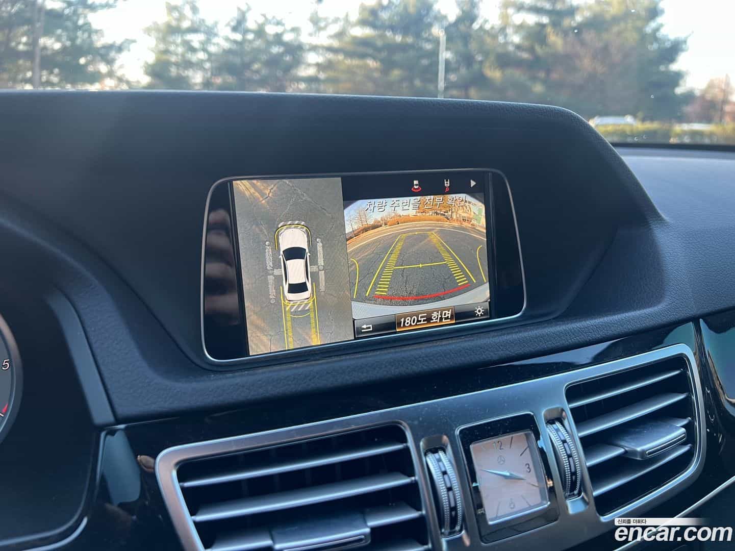 E-Class Mercedes-Benz 2015.8-OPTION-018