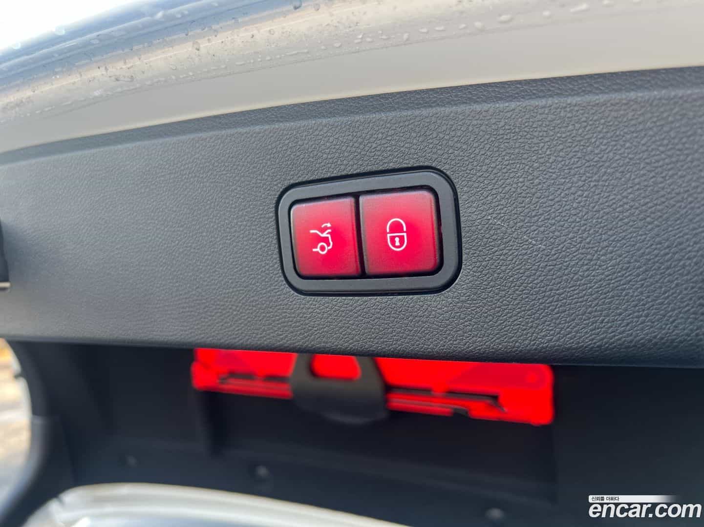 E-Class Mercedes-Benz 2015.8-OPTION-021