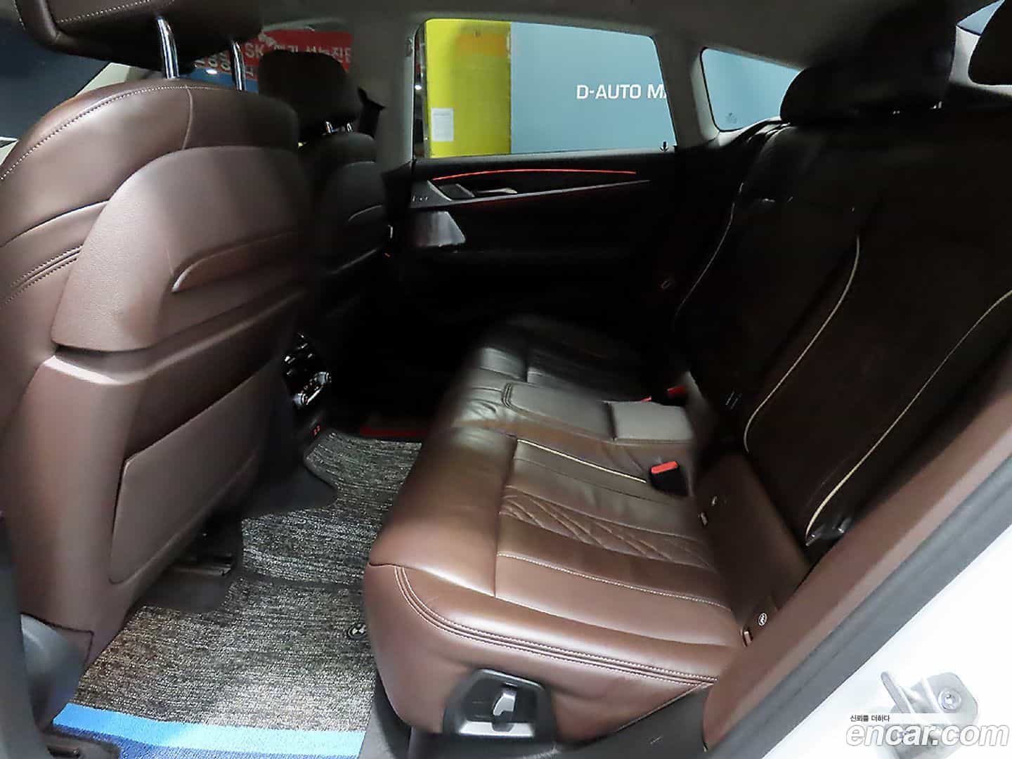 Gran Turismo BMW 2022.3-INNER-007