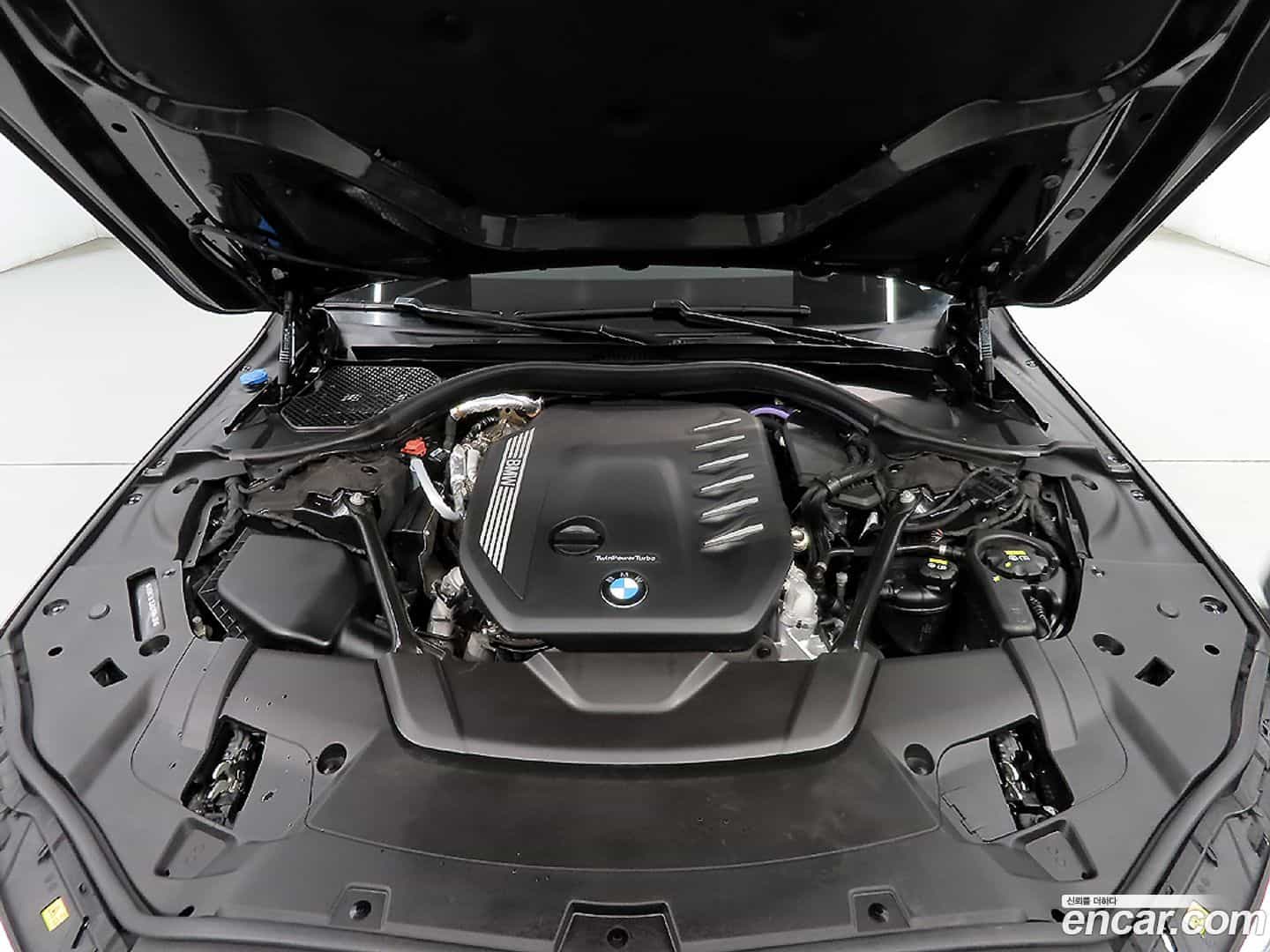7-Series BMW 2022.8-OPTION-023