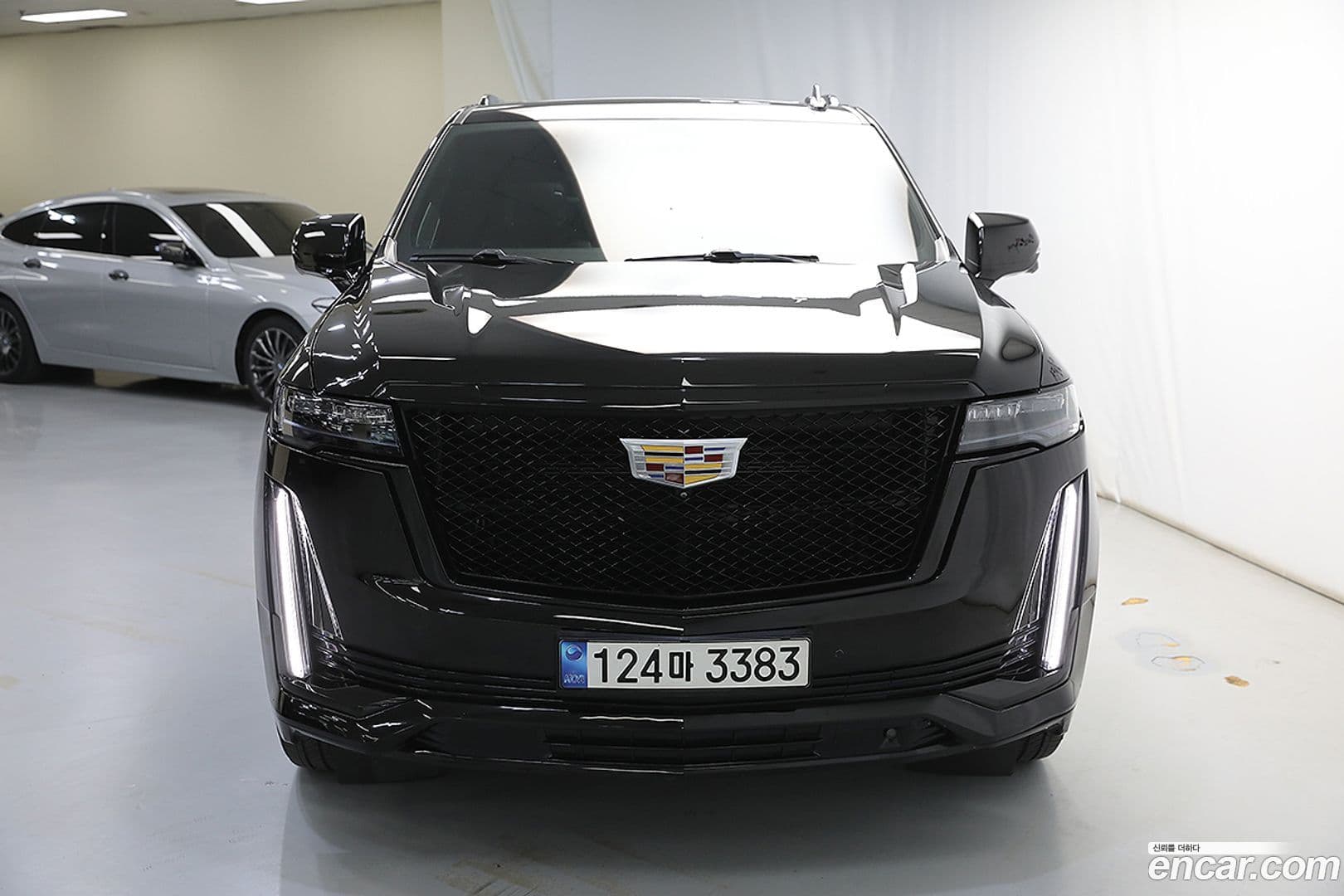 Main__Slider__Photo:Escalade Cadillac 2023.0-0