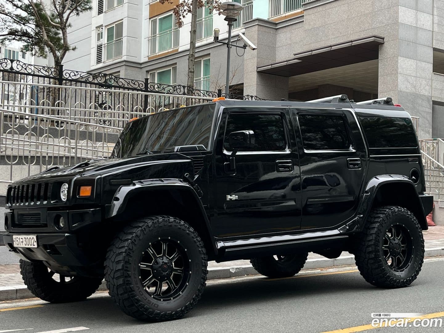 Main__Slider__Photo:H2 Hummer 2004.11-0