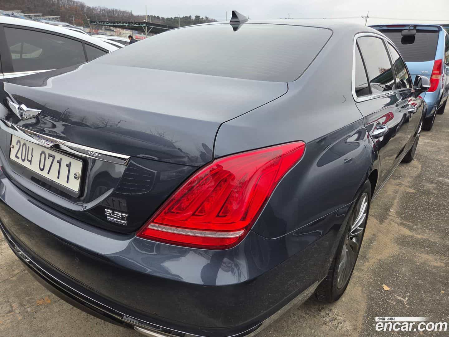 EQ900 Genesis 2016.3-OUTER-003