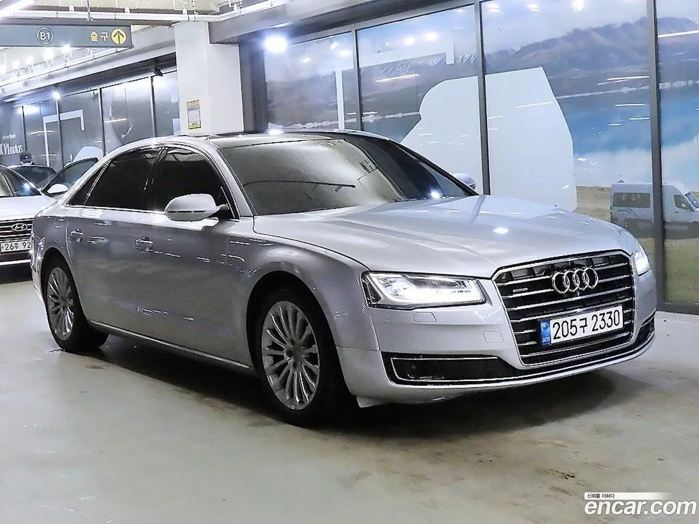 Main__Slider__Photo:A8 Audi 2014.10-0