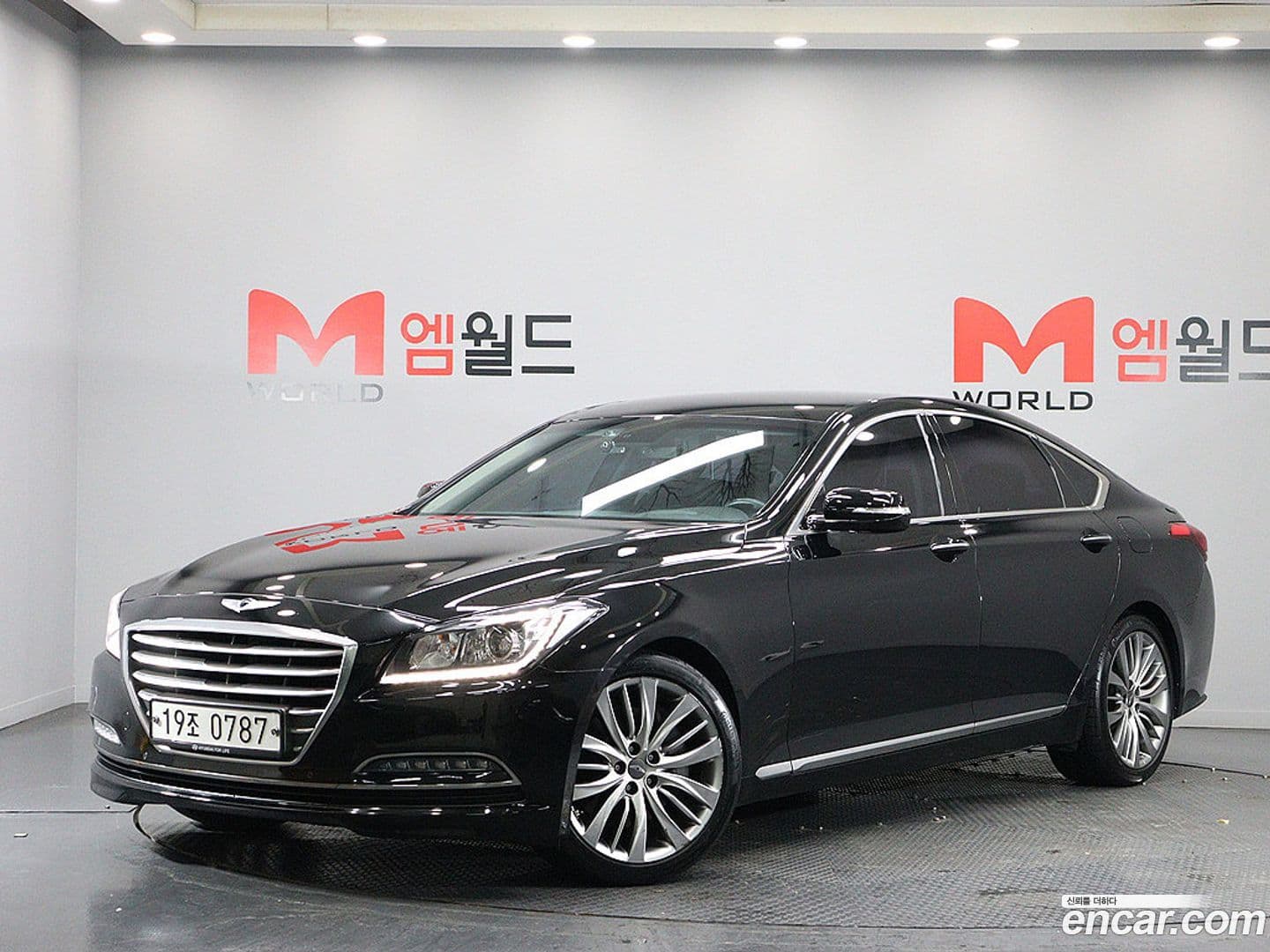 Main__Slider__Photo:Genesis Hyundai 2016.3-0