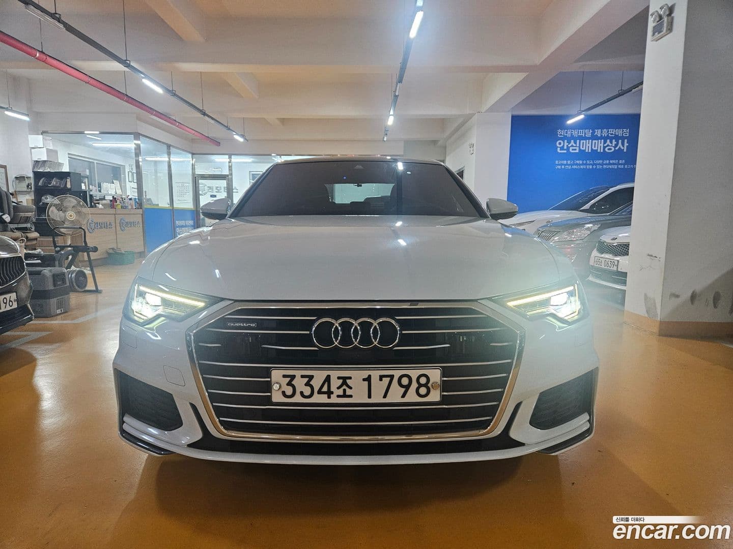 Main__Slider__Photo:A6 Audi 2020.0-0