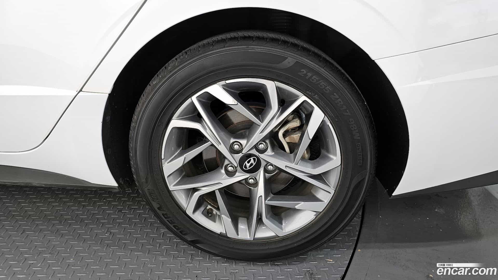 Sonata Hyundai 2019.4-OUTER-005