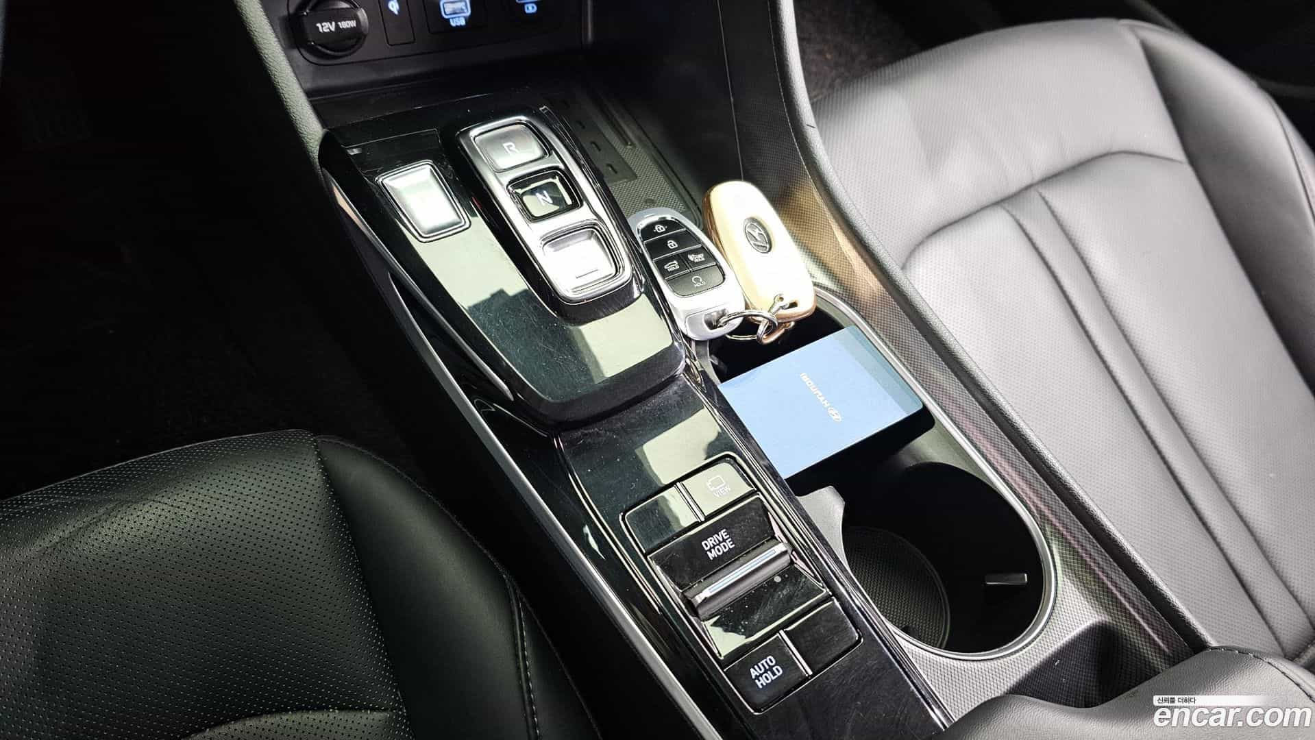 Sonata Hyundai 2019.4-INNER-009