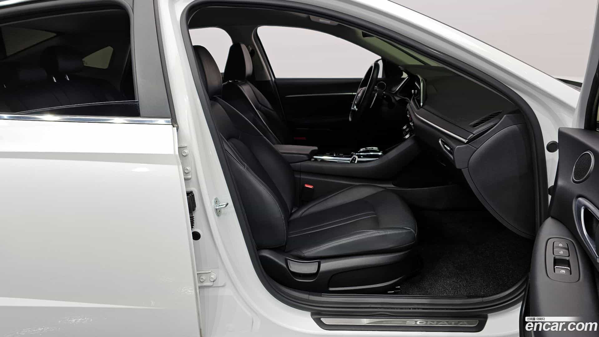 Sonata Hyundai 2019.4-INNER-010