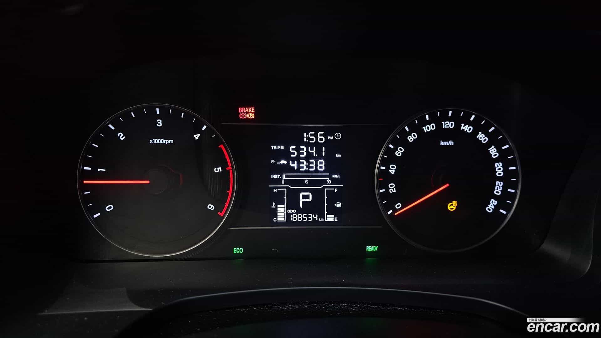 Rexton KG Mobility 2019.0-INNER-008