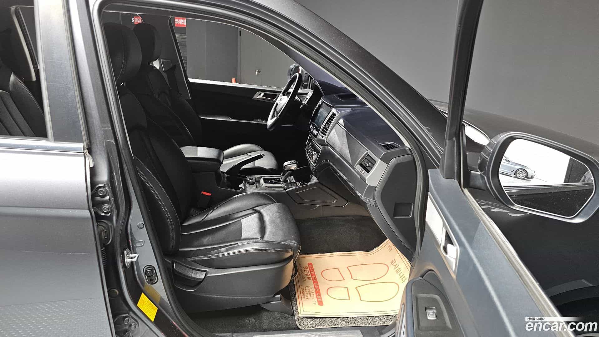 Rexton KG Mobility 2019.0-OPTION-016