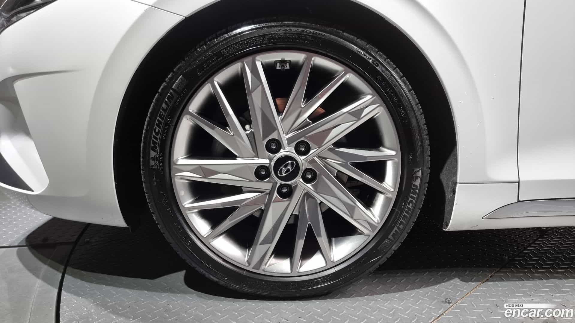 Grandeur Hyundai 2021.4-OUTER-005