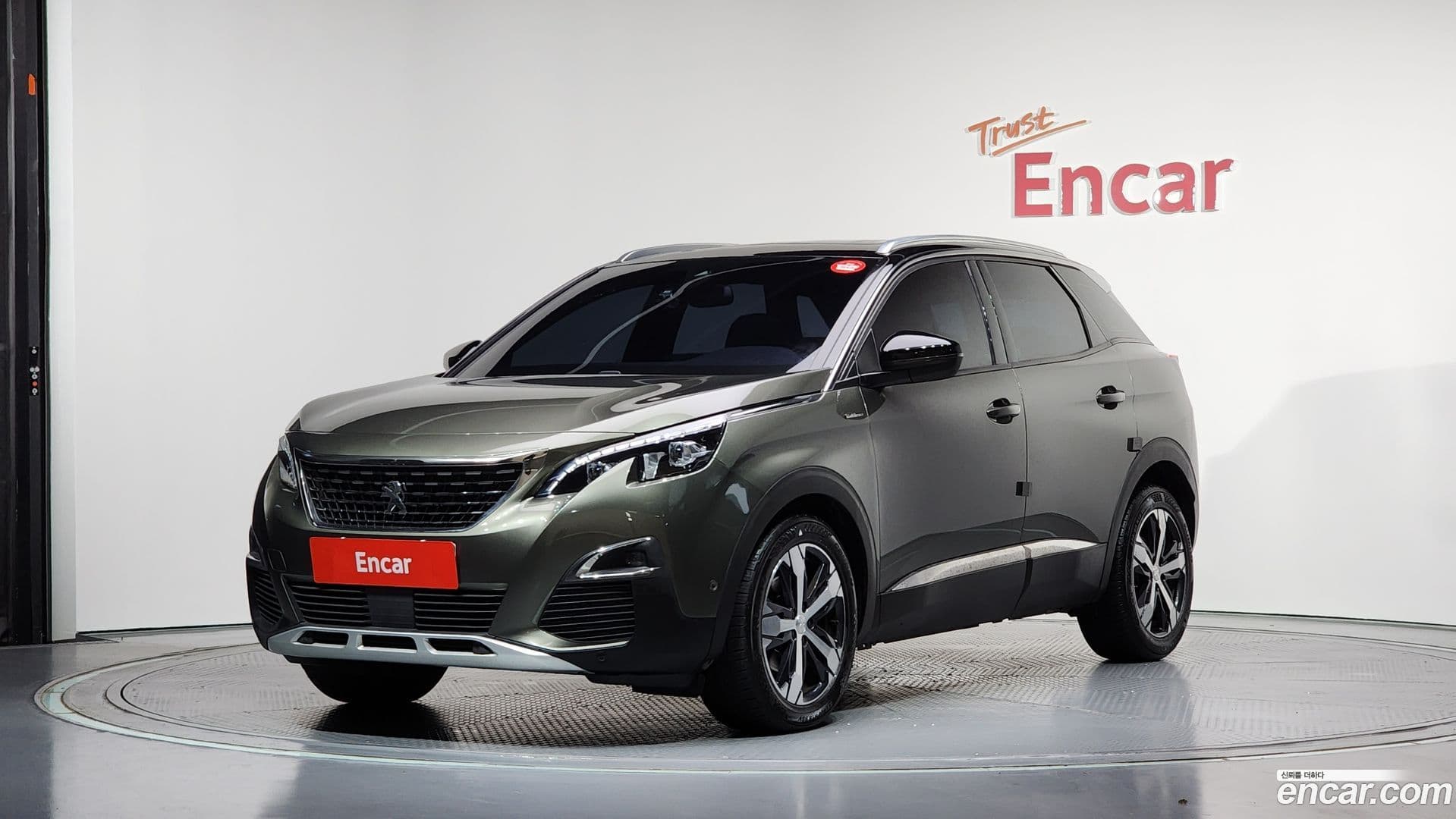 Main__Slider__Photo:3008 Peugeot 2019.7-0