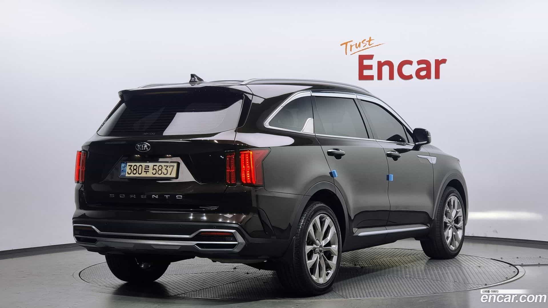 Sorento Kia 2021.4-OUTER-002