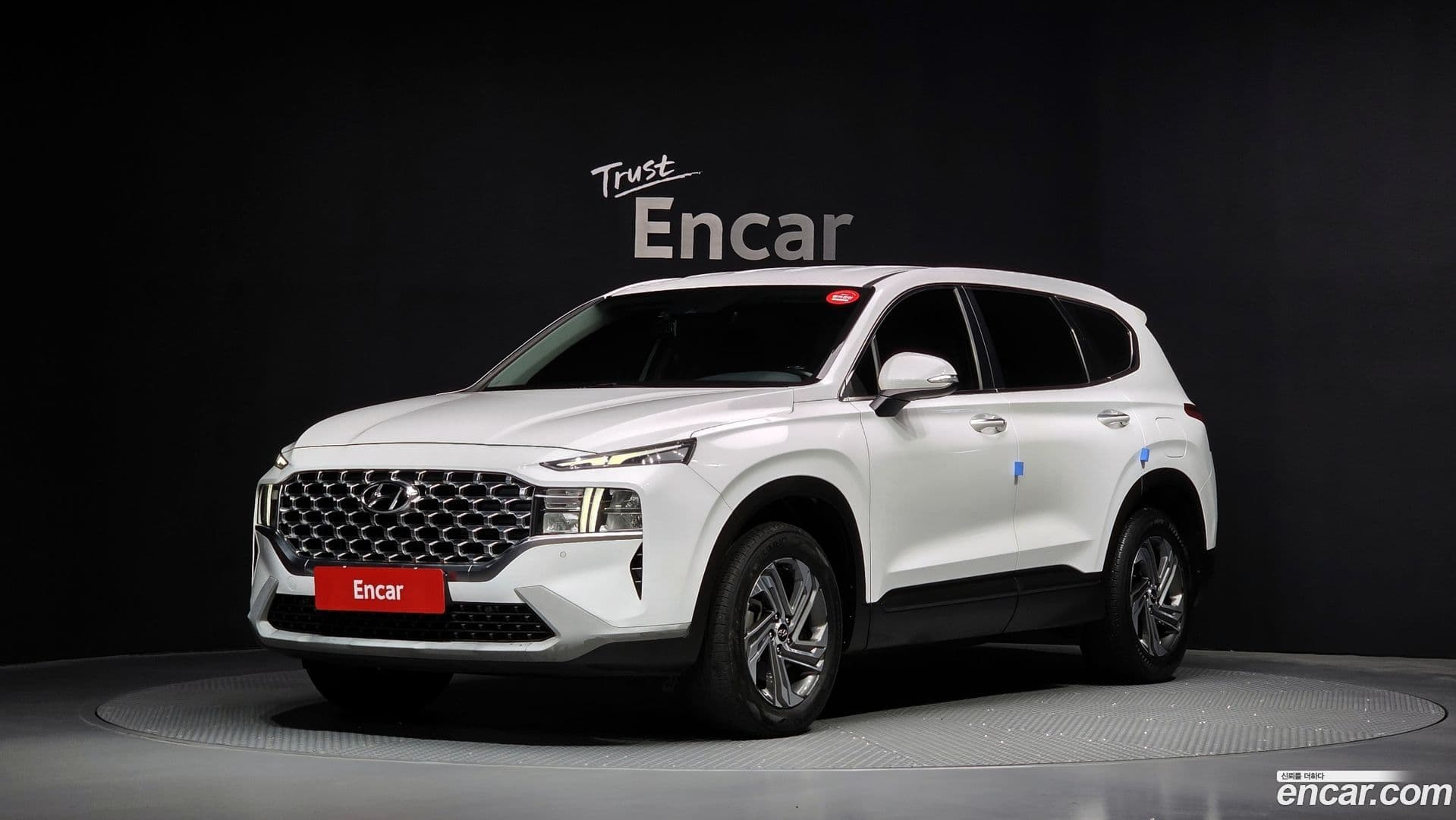 Main__Slider__Photo:Santafe Hyundai 2020.11-0