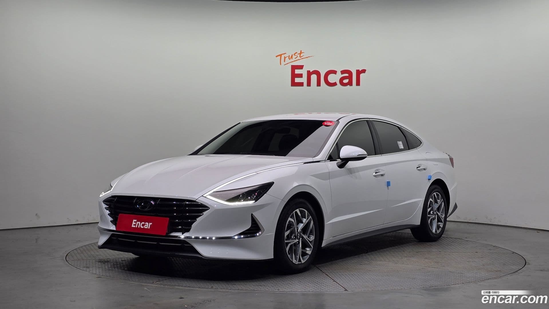 Main__Slider__Photo:Sonata Hyundai 2019.4-0