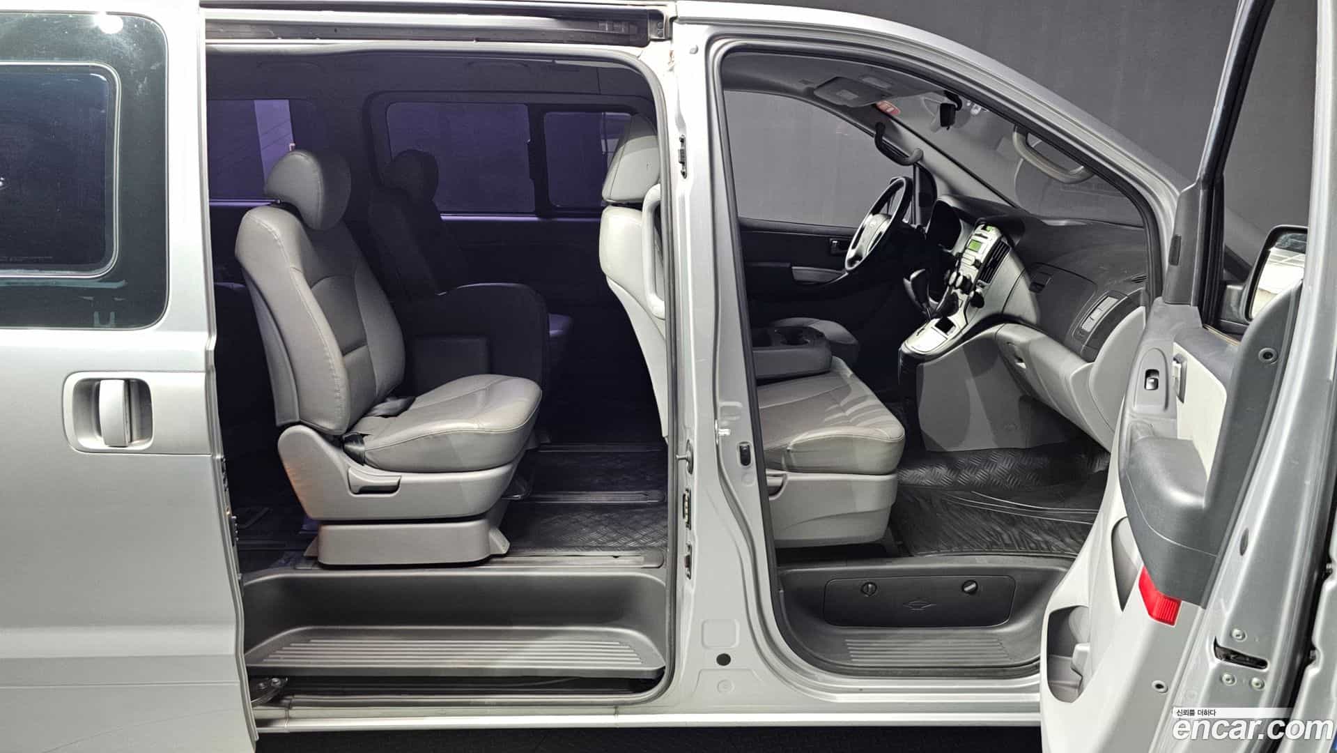 Starex Hyundai 2015.1-OPTION-015