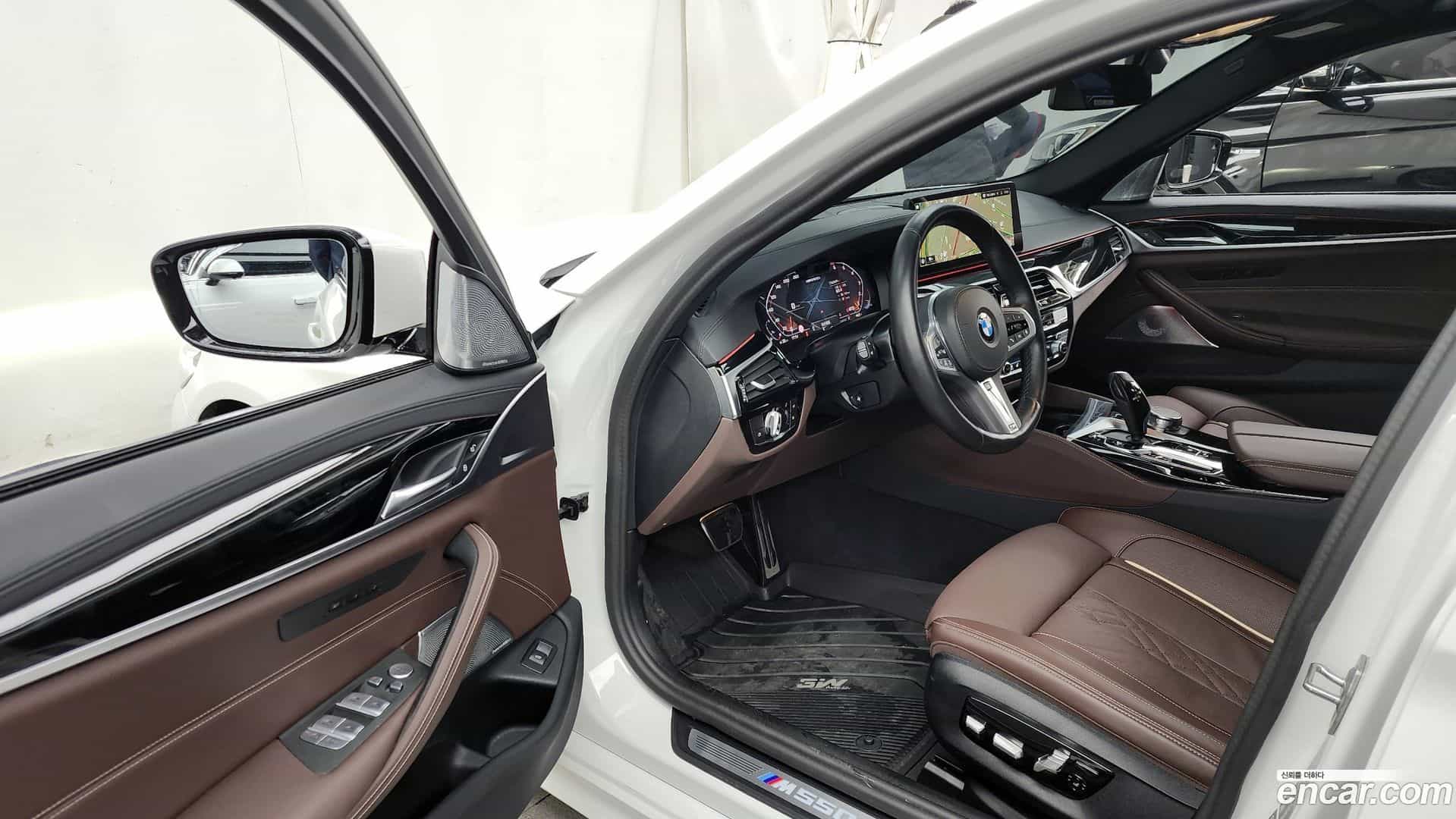 5-Series BMW 2023.8-INNER-010