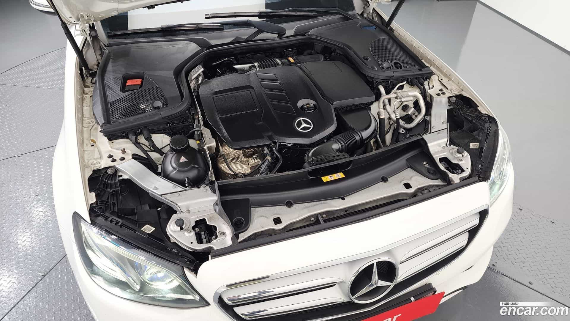 E-Class Mercedes-Benz 2017.6-INNER-006