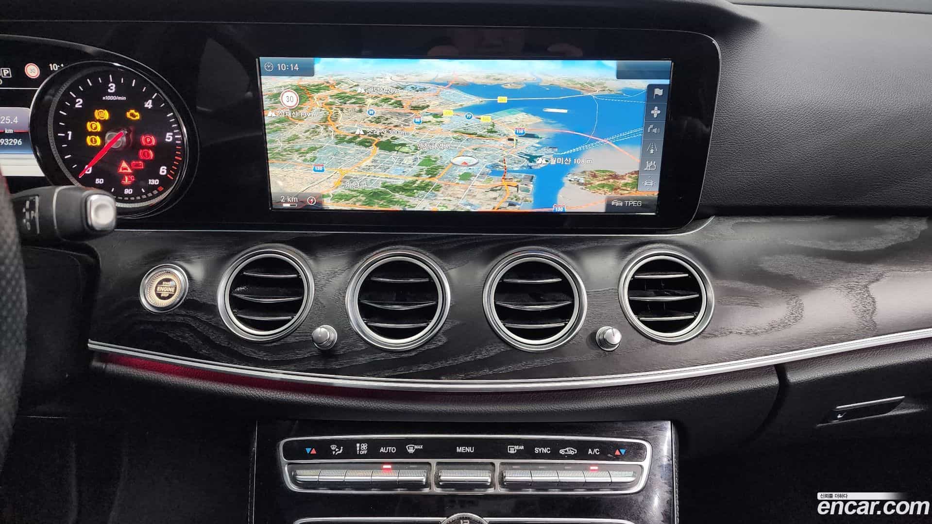 E-Class Mercedes-Benz 2017.6-OPTION-018